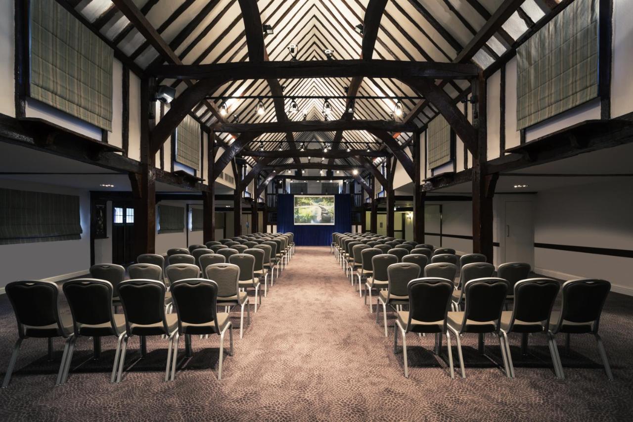 Sunday Box Hill Burford Bridge Hotel Dorking Extérieur photo